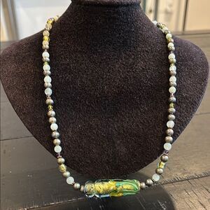 Vintage Floral Dichroic Glass Green Silver Pearl Beaded Necklace​